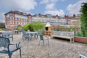 Communal Patio- click for photo gallery
